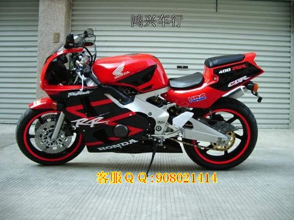 鸿兴车行大热卖本田CBR-400RR摩托车